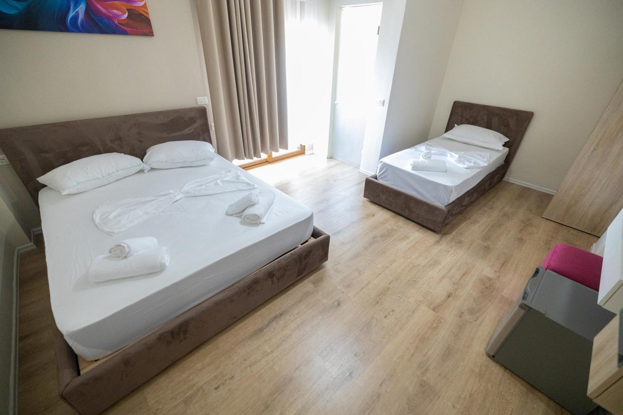 Voyage Villa Vlorë Buitenkant foto