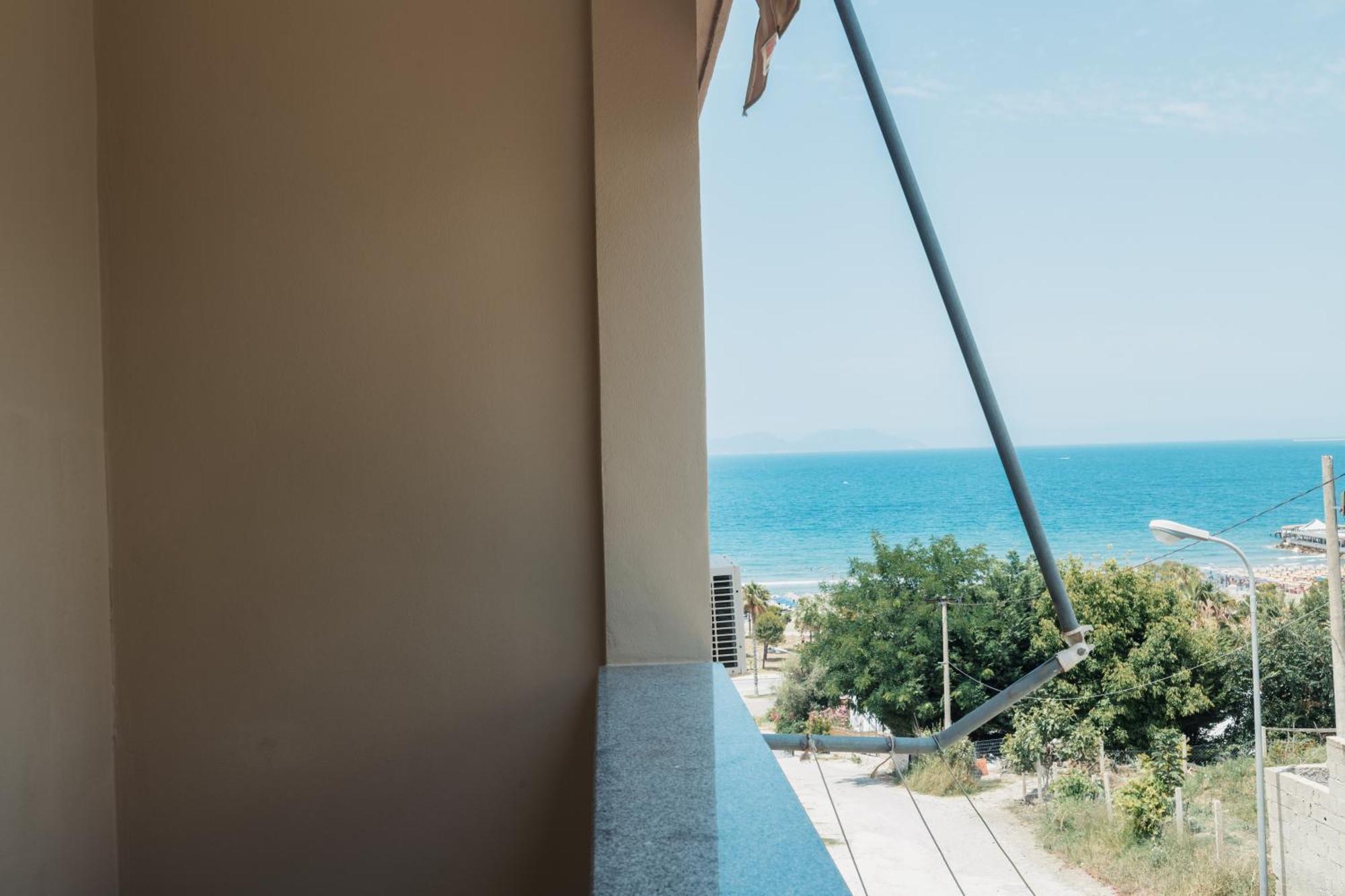 Voyage Villa Vlorë Buitenkant foto