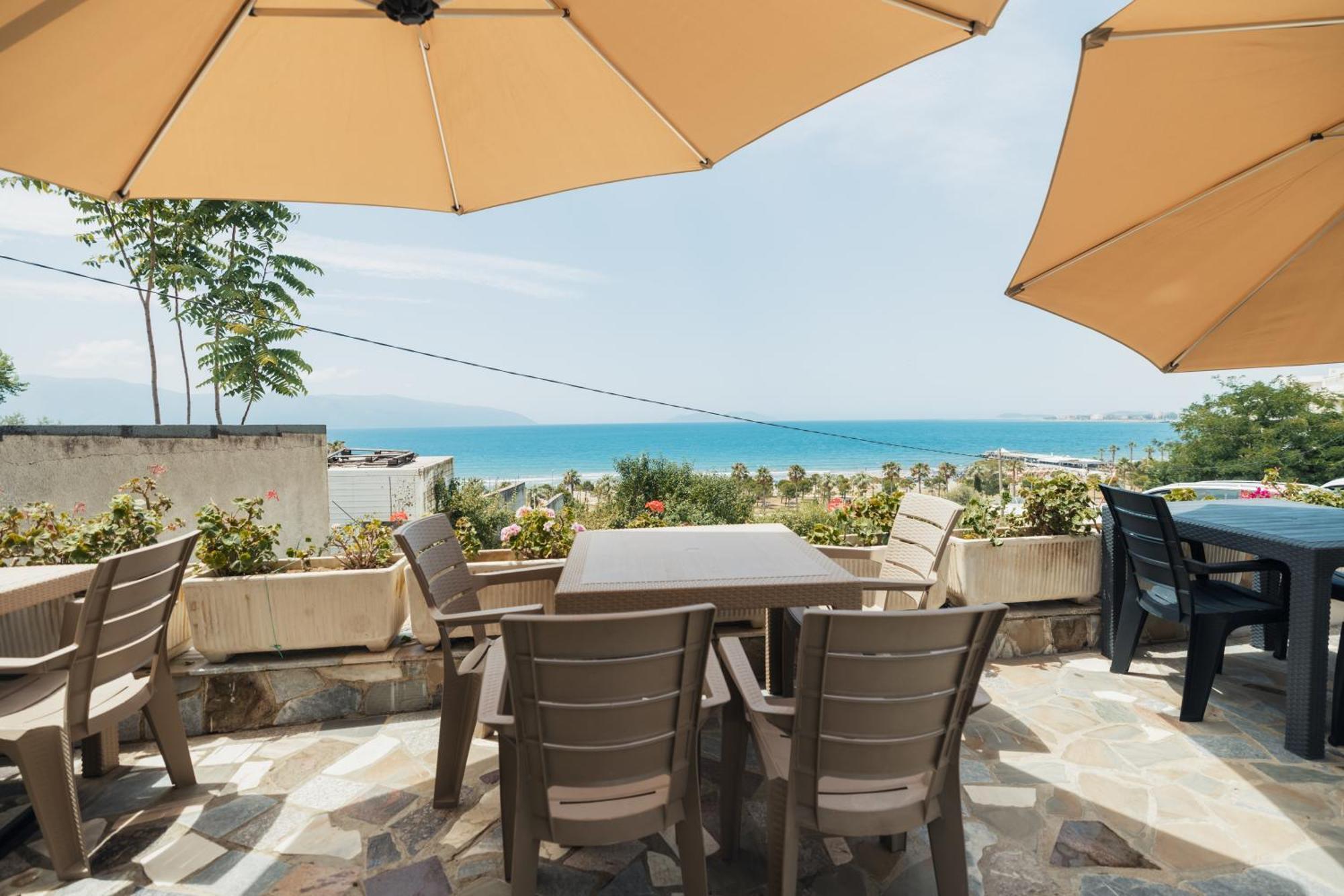 Voyage Villa Vlorë Buitenkant foto